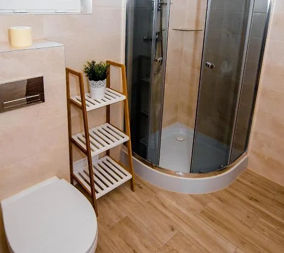 Ustecka Osada - بيت خشبي أوستكا